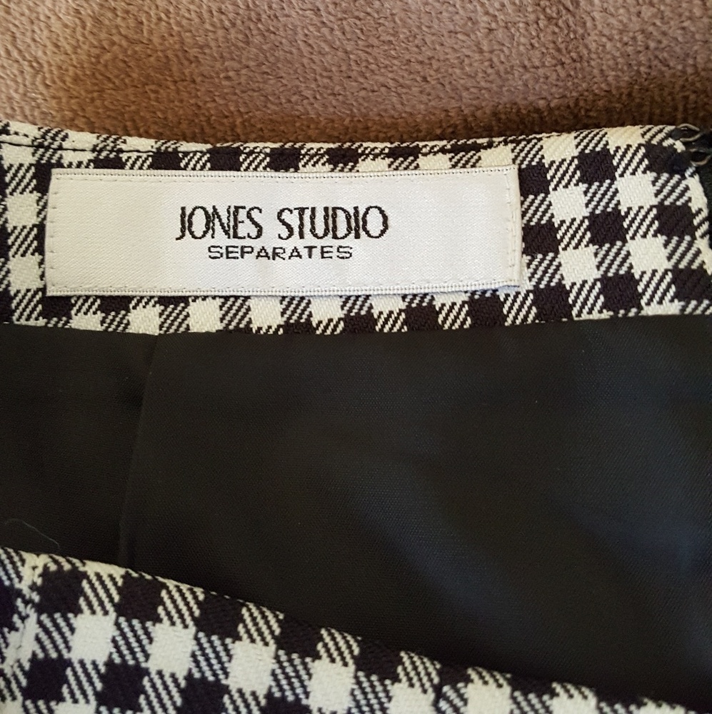 GUC Black & White Checkered Skirt - Picture 3 of 4